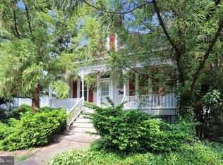 8805 49th Ave, College Park, MD 20740