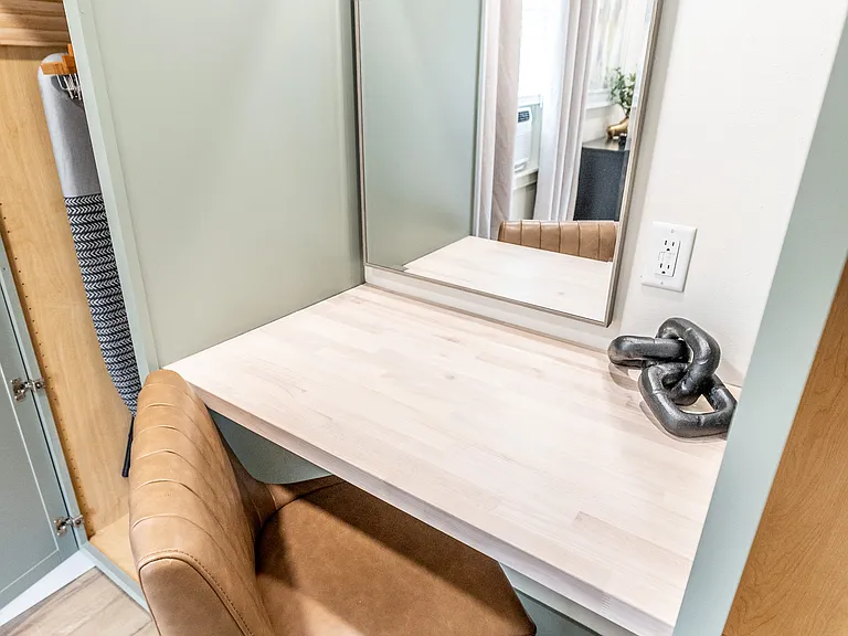 240 N 24th St #2 — Photo 37