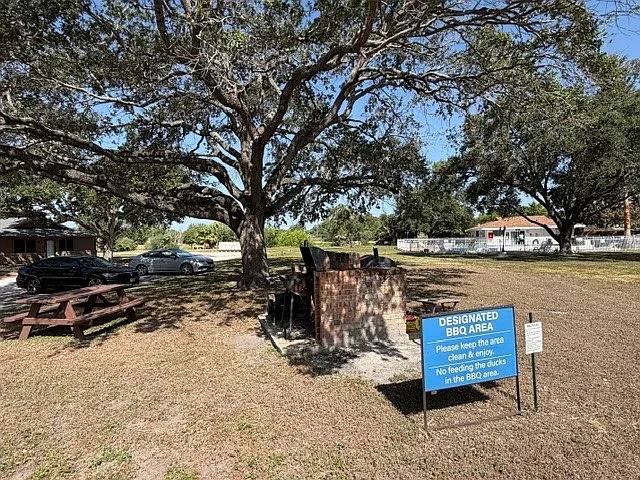 1925 Hidden Way #3 — Photo 35