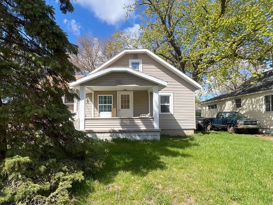 1st image of 561 Buist St SW