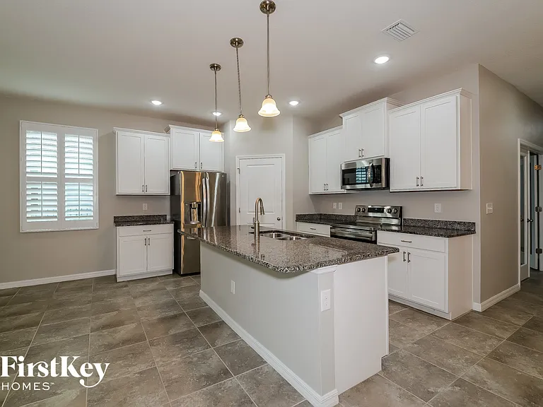 6518 Devesta Loop — Photo 5