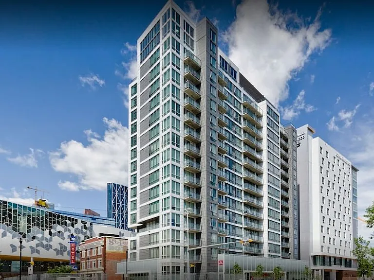 450 8th Ave SE #1001 — Photo 1