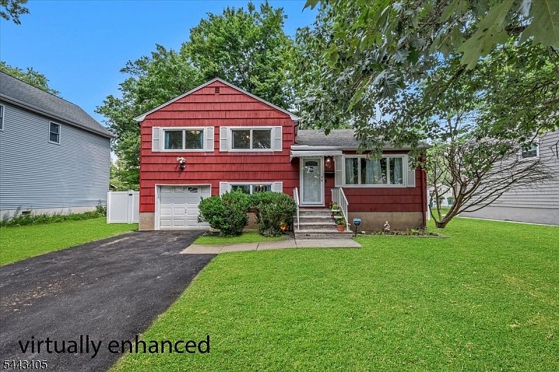1st image of 612 Betsy Ross Pl