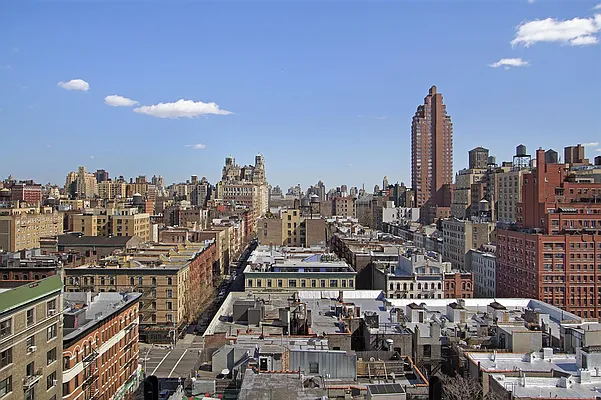 Rented by Corcoran | media 29