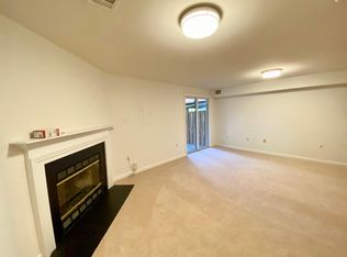 2040 Bowline Loop, Woodbridge, VA 22192