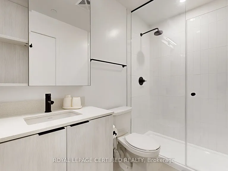 2495 Eglinton Ave W #205 — Photo 21