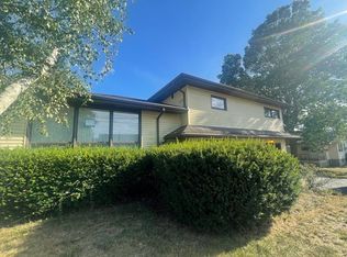 40 Valerie St, New Bedford, MA 02740