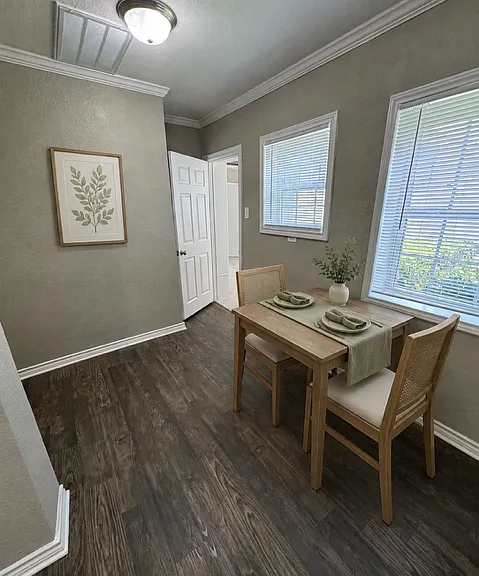 10107 Kilarney Dr — Photo 4