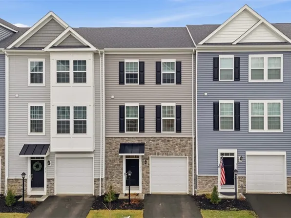 237 Truth Cir, Harmony, PA 16037