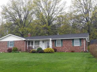 127 N Plum St, Clinton, IN 47842