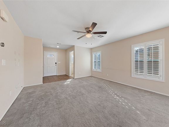 3rd image of 1162 Paradise Desert Ave