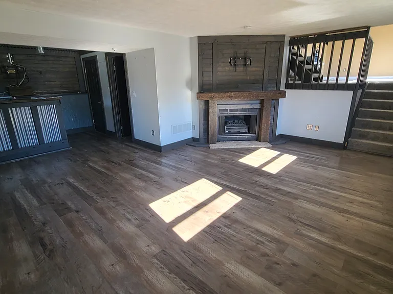 9820 Aylesworth Ln — Photo 35