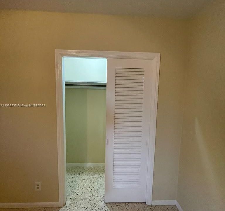 1st image of 1816 Middle River Dr
