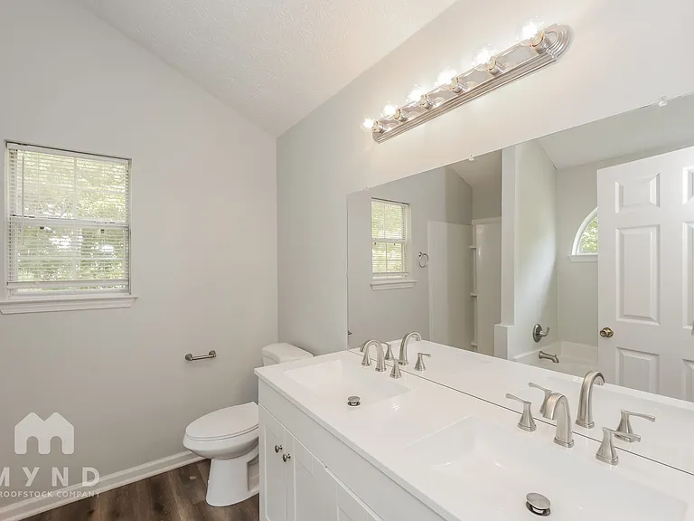 106 Bay Court Dr — Photo 10