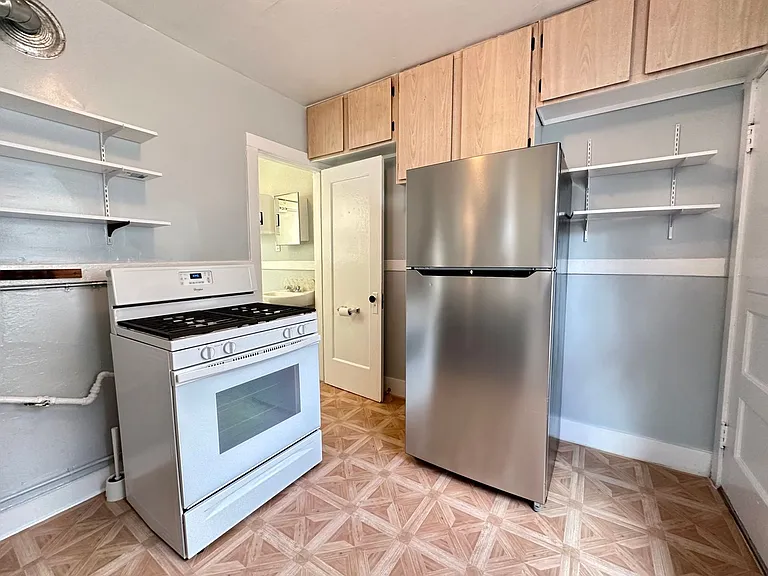 1033-1041 Minna Street — Photo 7