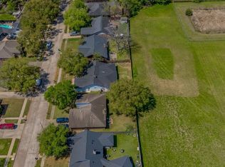 6219 Canada Dr, Pasadena, TX 77505