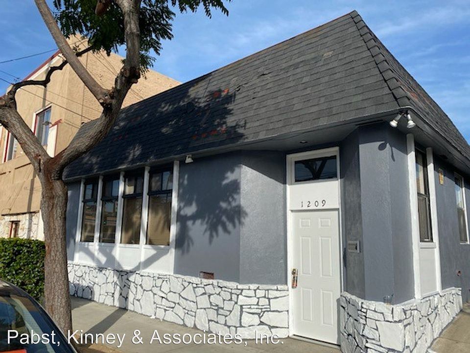 2nd image of 1209 East Broadway
