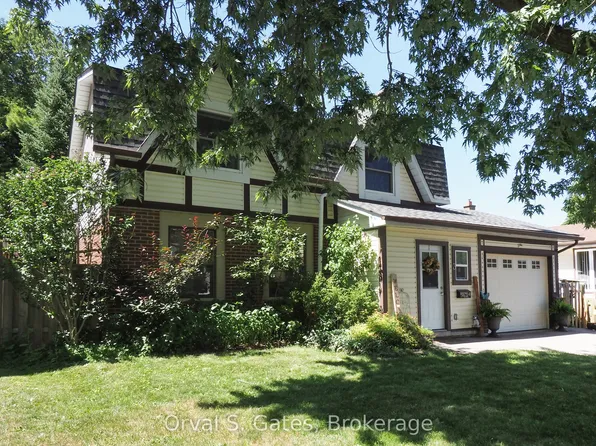 3 Queensdale Cres, Guelph, ON N1H 6W4