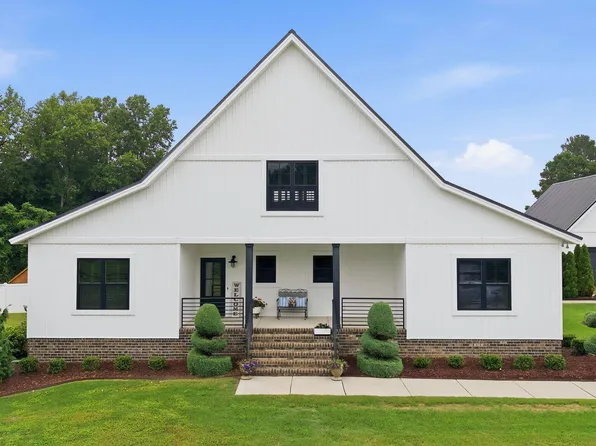 937 Breedlove Rd, Nashville, NC 27856