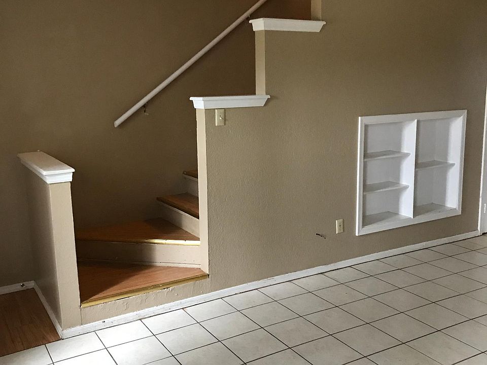 1st image of 2313 Beaumont Dr APT C