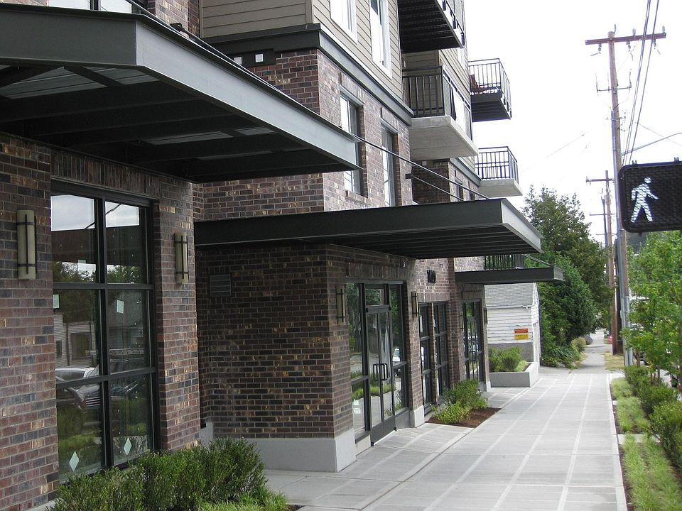 2nd image of 1400 N 80th St APT 505