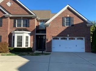 654 Arbor Ct #O, Pittsburgh, PA 15238