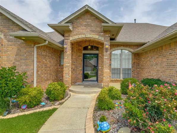 5900 Holly Brooke Ln, Oklahoma City, OK 73135