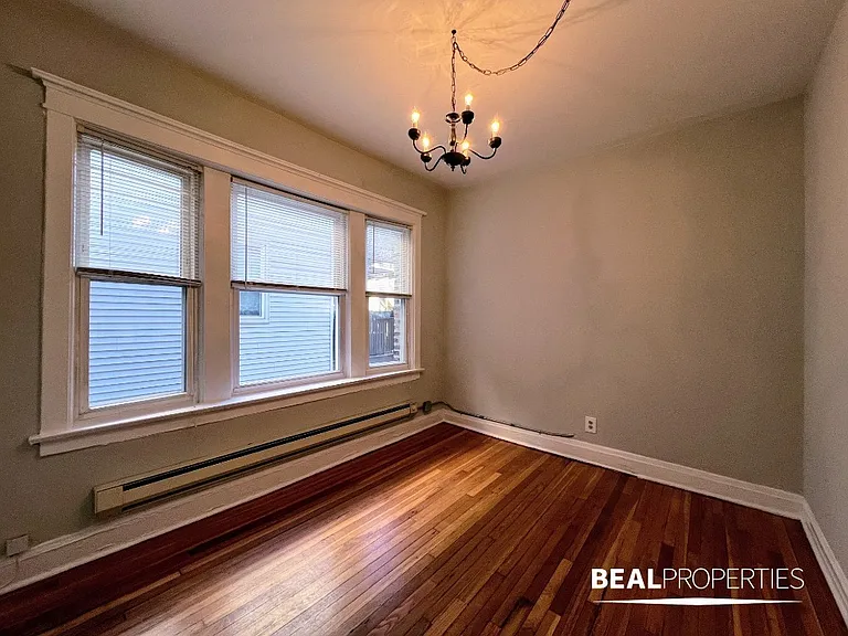 4427 N Wolcott Ave #B3 — Photo 8