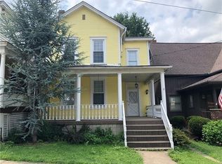 411 Crest Ave, Charleroi, PA 15022