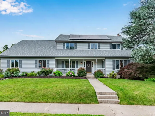 1009 Chippenham Rd, Mechanicsburg, PA 17050