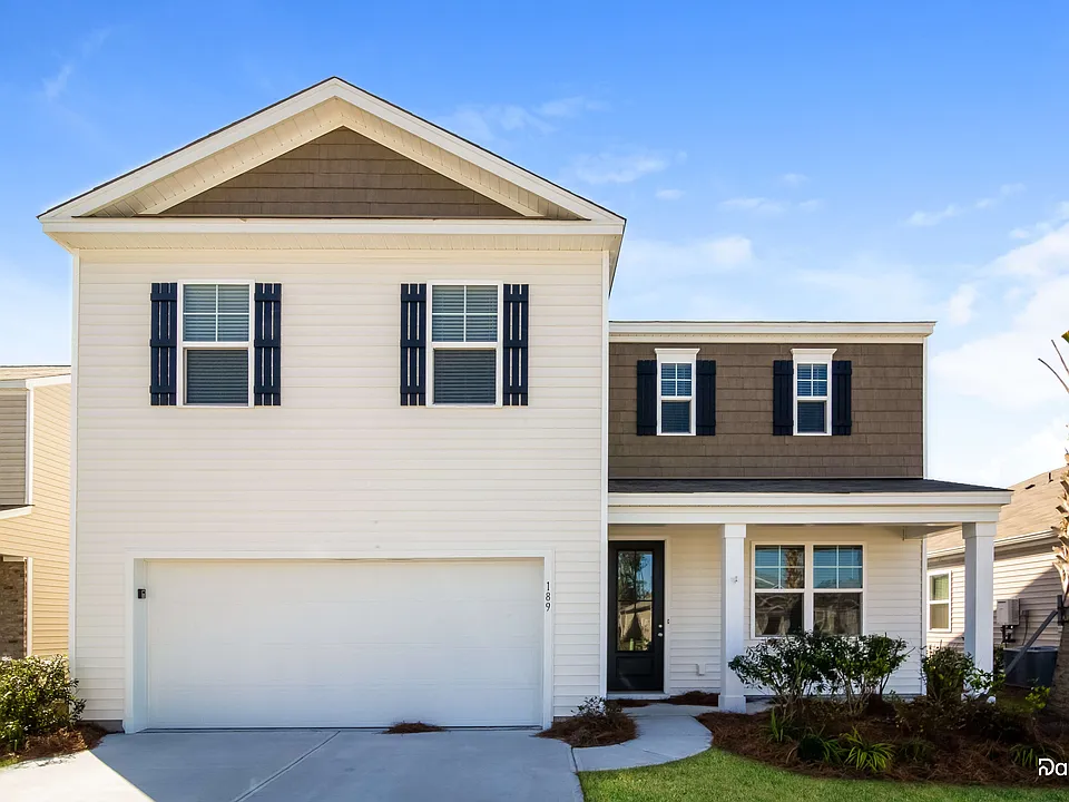 189 Greenwich Dr