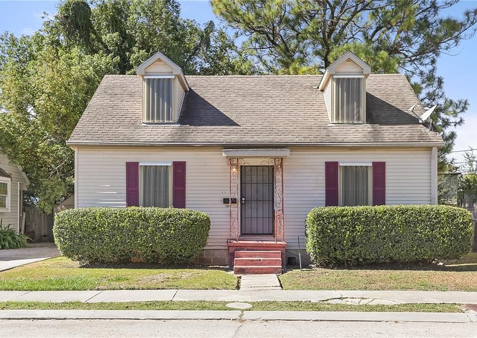1st image of 4374 State Street Dr
