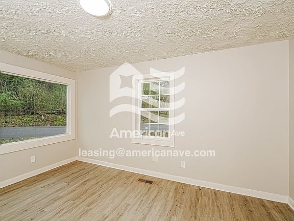 58237_004_living_room_9.jpg