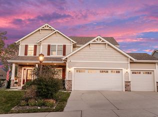 1823 Stonebridge Rd, Waukesha, WI 53188