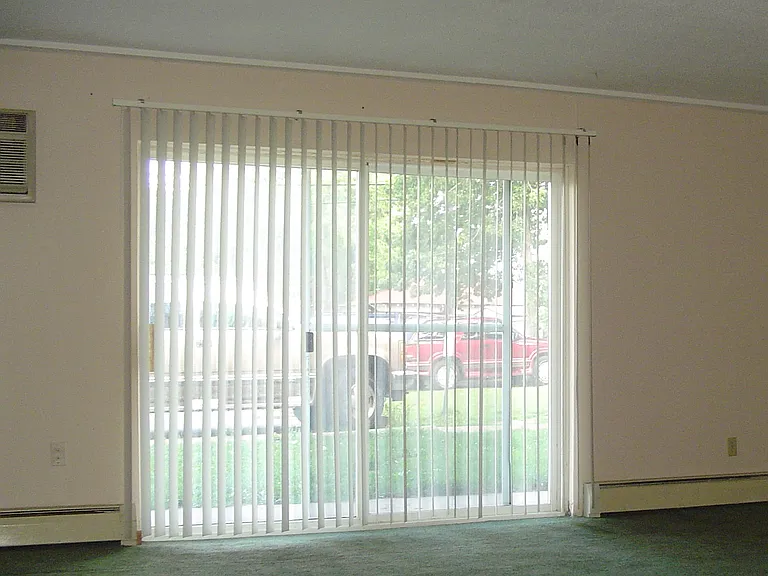 Pleasant Apartments — Photo 34
