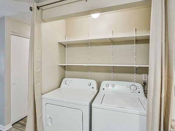 3rd image of 6007 E 6th Ave APT W8