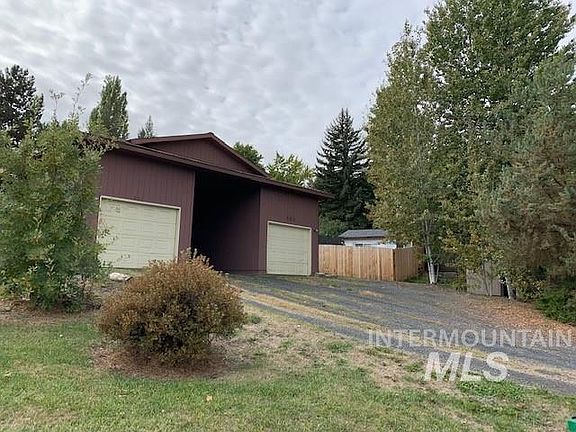 4th image of 909/911 E Vandal Dr