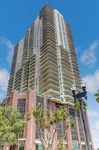 1431 Riverplace Blvd Photo 1