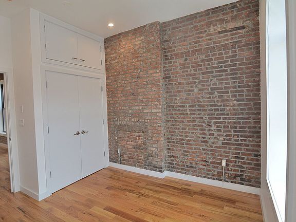 4th image of 189 Malcolm X Blvd APT 4