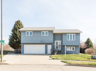 1100 Whitman Rd SE, Mandan, ND 58554