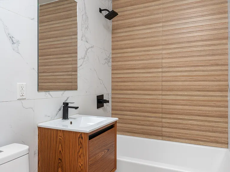 213 Troy Ave #3A — Photo 7
