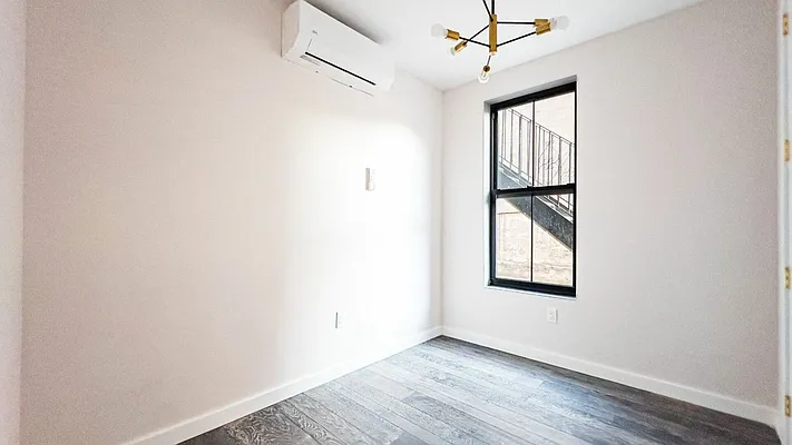 Rented by Jankos Group LLC | media 9