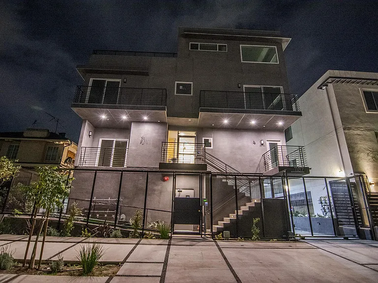 1187 Crenshaw Blvd #103 — Photo 3
