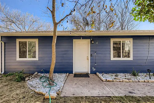 6108 Calmar Cv #B Photo 1