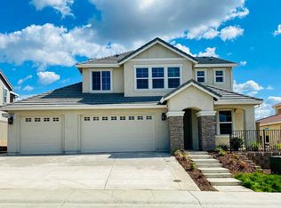 4835 White Pine Dr, Folsom, CA 95630
