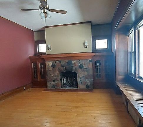 3rd image of 1125-1127 S 72nd St