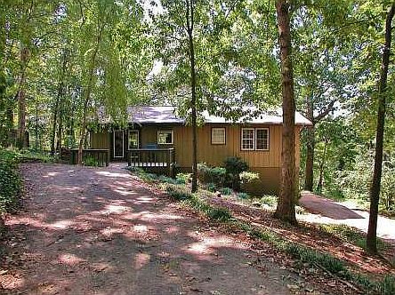 1st image of 6453 Paradise Point Rd