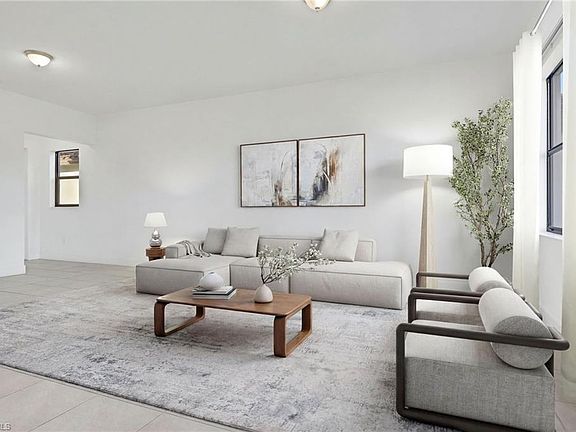 3rd image of 5525 Soria AVE