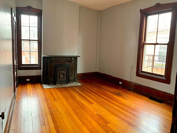 4th image of 4229 Hamilton Ave APT 2