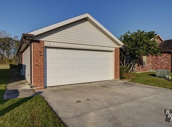 4th image of 213 Jolie Oaks Blvd